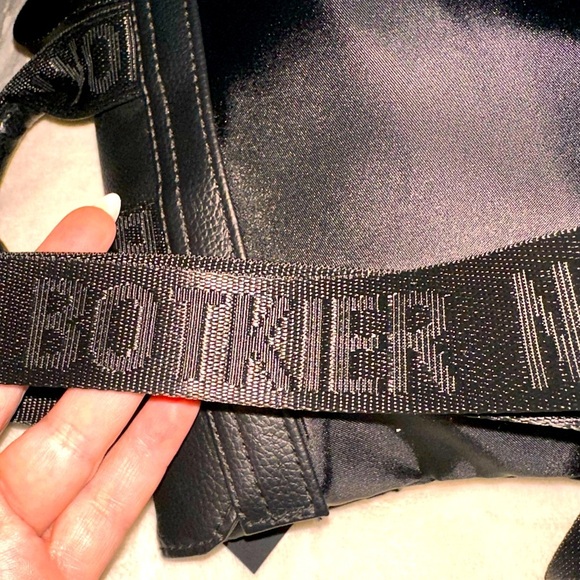 BOTKIER NEW YORK COUTURE AUTH-BLACK SLEEK PRADA LIKE NYLON TEXTURE LIGHT FEEL - Picture 6 of 12